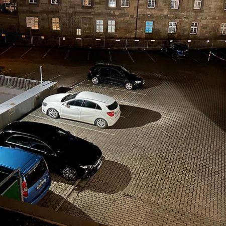 Gemuetliches Helles Apartment Mit Balkon Und Parkplatz Vor Der Tuer Im Zentrum Von Байройт Екстериор снимка